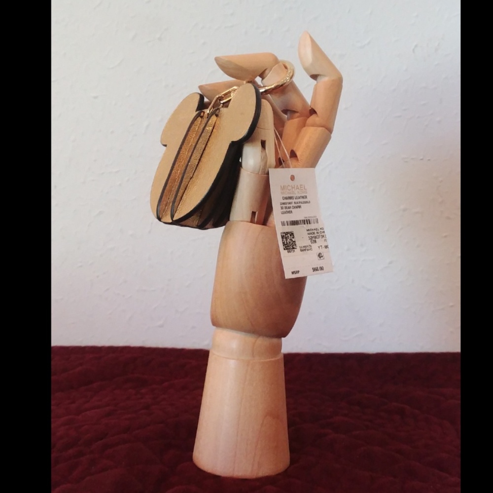 Michael Kors 3-D Bear Purse Charm Key Chain - Picture 4 of 8